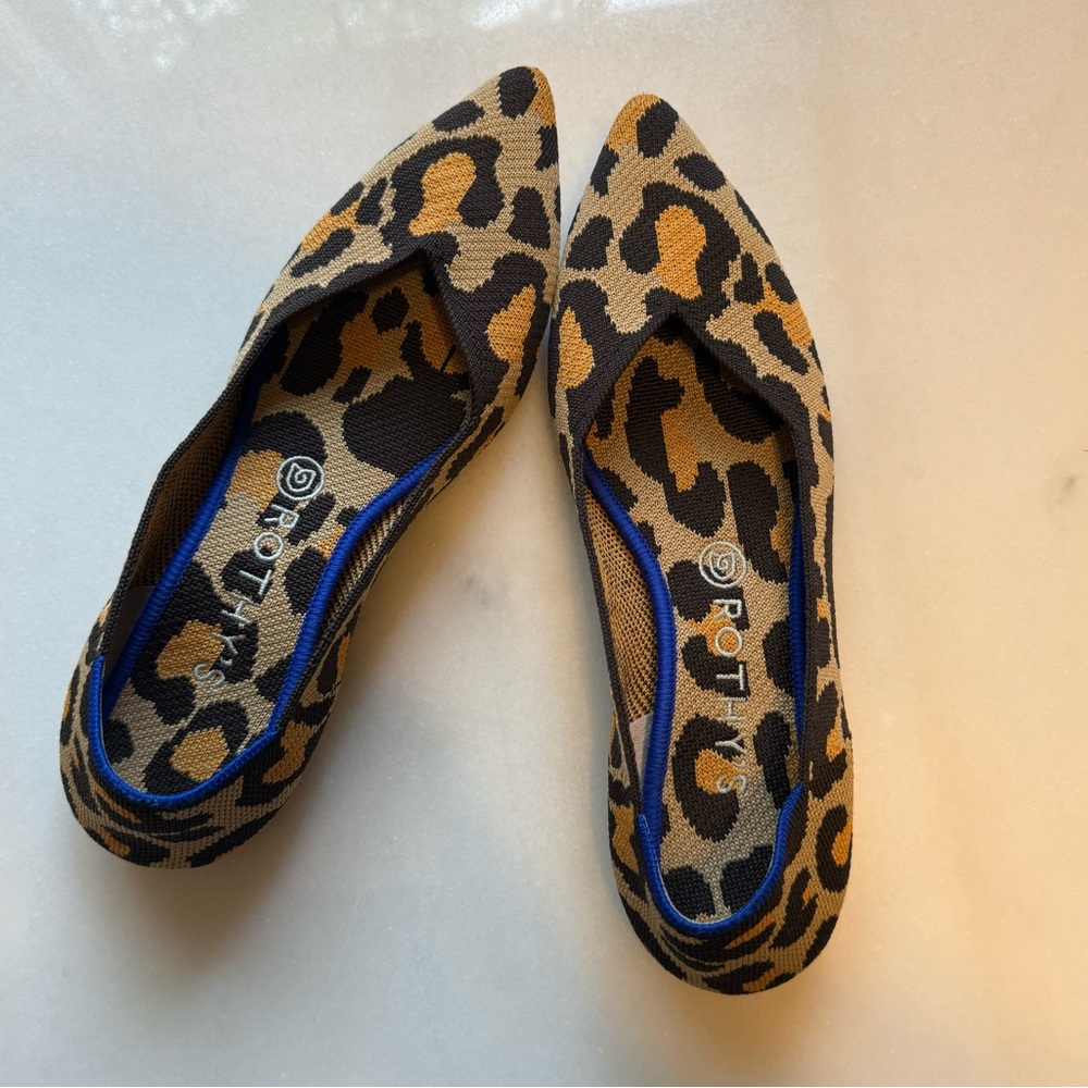 Rothy’s The Point, Big Cat print size 9.5